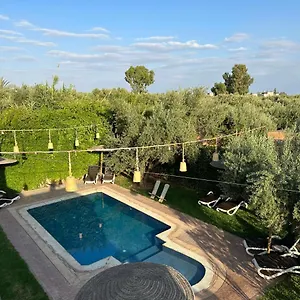 villa-a-louer-a-la-journee-a-marrakech-sur-la-route-de.marrakeshhotelsmorocco.com/