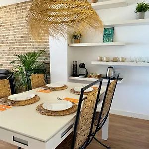 apartamento-cala-del-moral.es-andalucia.com/